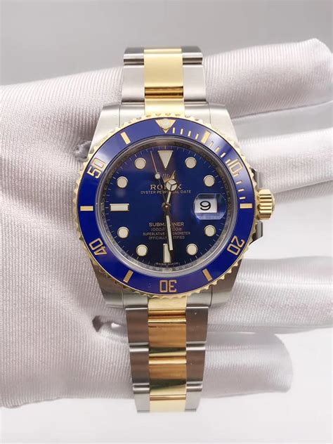 rolex submariner vành đồng hồ xanh lá